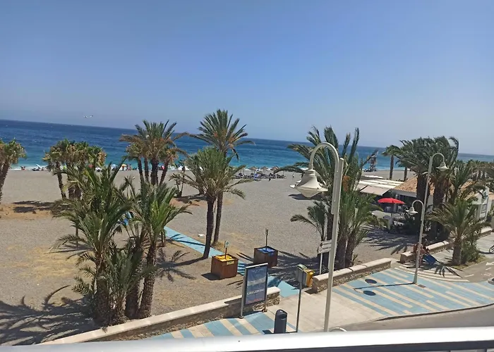Las Pardelas Primera Linea Playa Velilla