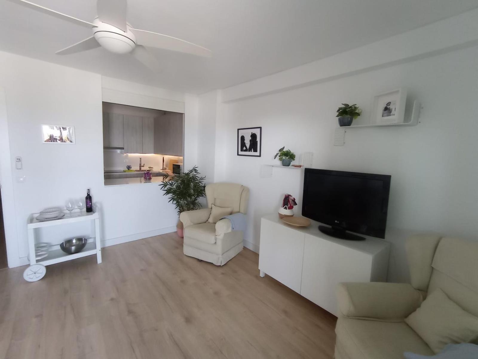 Pardelas Primera Linea Playa Velilla Apartment