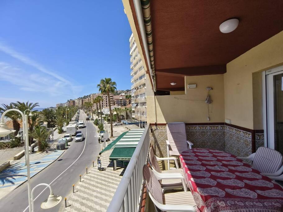 Pardelas Primera Linea Playa Velilla Apartment *
